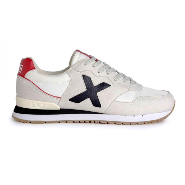 Zapatillas Munich Dash 184 para mujer en color blanco, con diseño retro running inspirado en los clásicos de Munich. Fabricadas en materiales sintéticos y nylon, con entresuela de EVA bicolor y suela de goma, perfectas para un look casual y urbano.