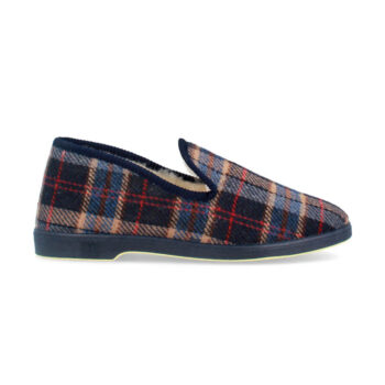 Zapatilla de casa Doctor Cutillas 186 para hombre, en color marino con print de cuadros y tonos amarillos. Forro de lana virgen y suela esponjosa de goma amarilla, ideales para mantener los pies abrigados y cómodos en los días fríos.