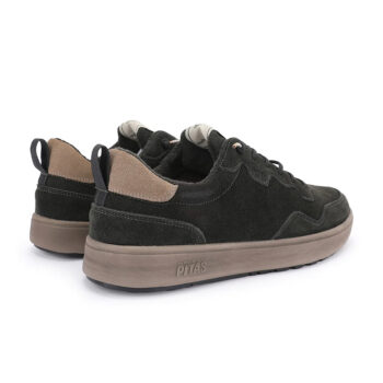 zapatillas hombre pitas kume marron 3 - ZAPATILLAS HOMBRE PITAS KUME | ESTILO BÁSICO Y PROTECCIÓN IMPERMEABLE EN BEIGE Y GRIS OSCURO zapatillas hombre pitas kume marron 3 - ZAPATILLAS HOMBRE PITAS KUME | ESTILO BÁSICO Y PROTECCIÓN IMPERMEABLE EN BEIGE Y GRIS OSCURO