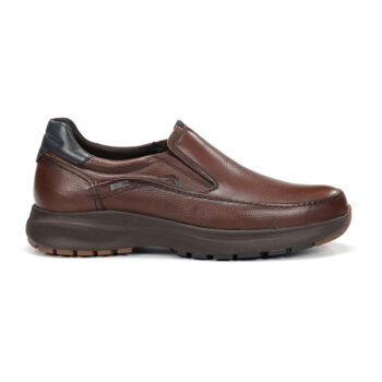 Descubre los zapatos para hombre Fluchos Triton F2064, diseñados en un elegante tono marrón. Confeccionados en piel de alta calidad, ofrecen comodidad y durabilidad. Un modelo slip-on práctico y versátil para cualquier ocasión.