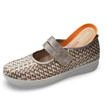 Zapato salón Doctor Cutillas Velcro 50310 Beige - ideal para un confort total con diseño elegante y práctico