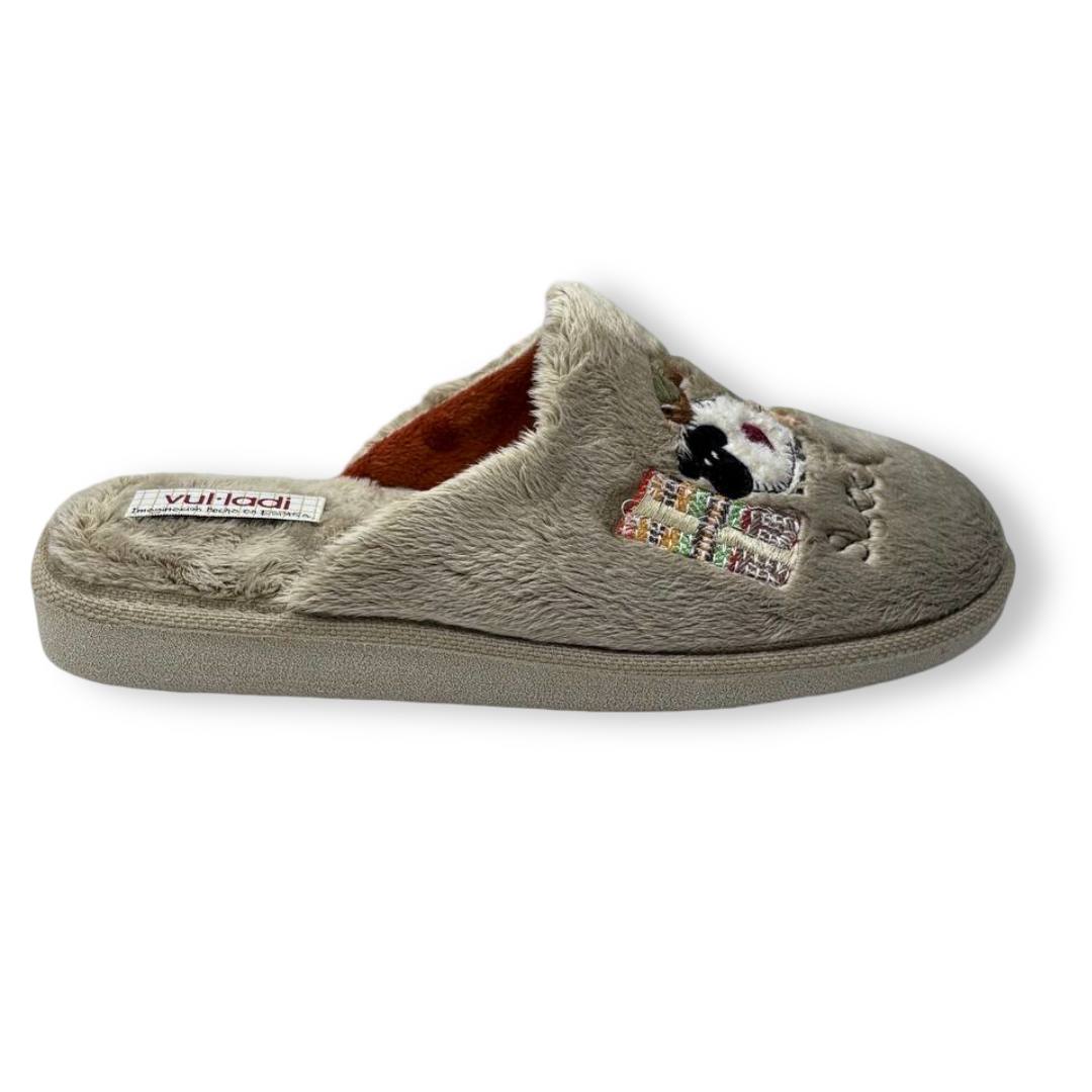 IMG 2304 - ZAPATILLAS DE CASA MUJER VUL-LADI 7074 | SUAVES Y CÁLIDAS CON DISEÑO BORDADO ZapatillasdeCasa_Mujer_VulLadi_Beige_7074-123