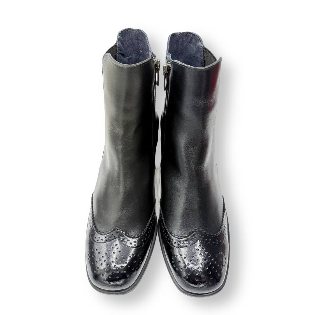 IMG 2391 - BOTINES MUJER FLUCHOS DORKING NASNA F2038G | TACÓN CUADRADO MEDIO Y ELÁSTICO LATERAL fluchos_ikia_f2038g_naplak_negro.jpg