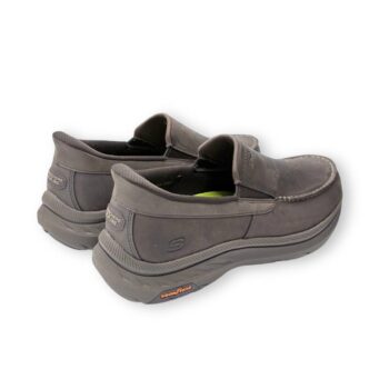 Skechers_H_205334_COC_MarronOscuro